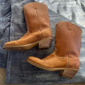 Dingo vintage leather cowboy boots